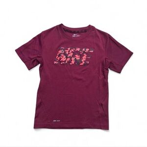 Nike Boys Dri-FIT Camo Swoosh Graphic Tee Maroon Size S (8)